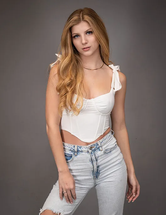 Breaking into the Modeling Business: Your Gateway to Success with Photography Shark Studios — Photography Shark